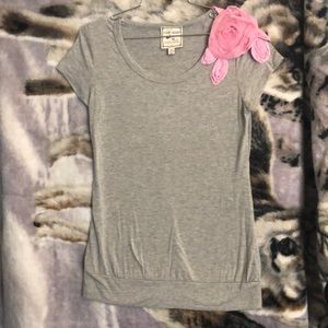 Pink Rose Premium Quality Juniors Size M Tee EUC
